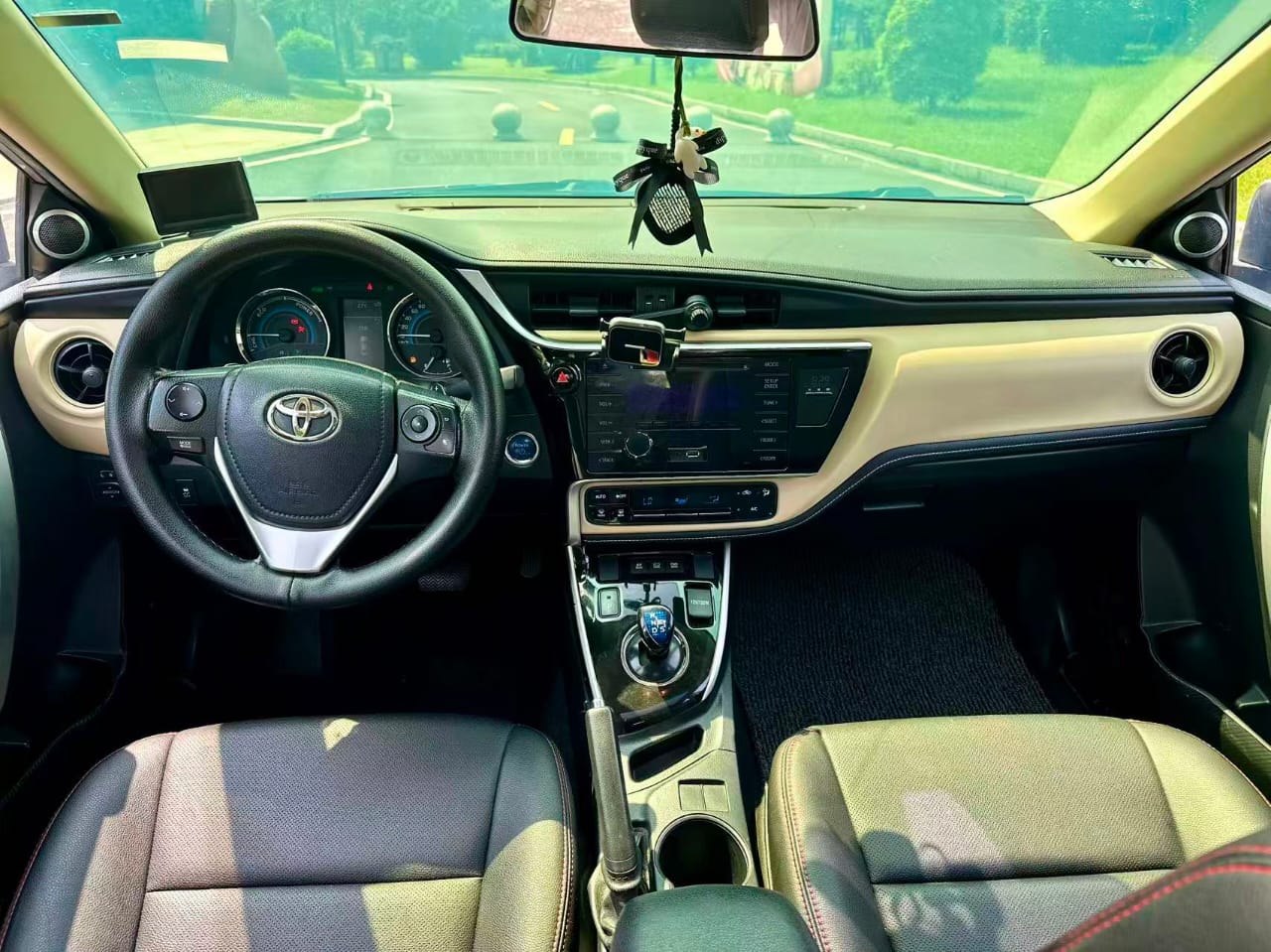 2017 Toyota Levin Hybrid