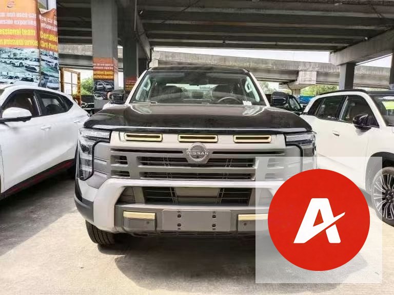 2026 Nissan Frontier Custom Luxury Edition