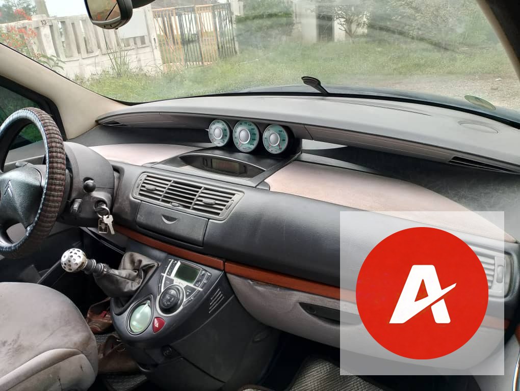 2002 Citroën C8 2.0 Petrol Manual
