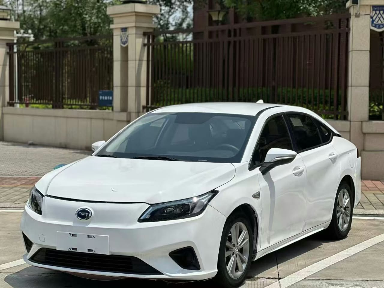 2020 AION S 400KM Electric Sedan