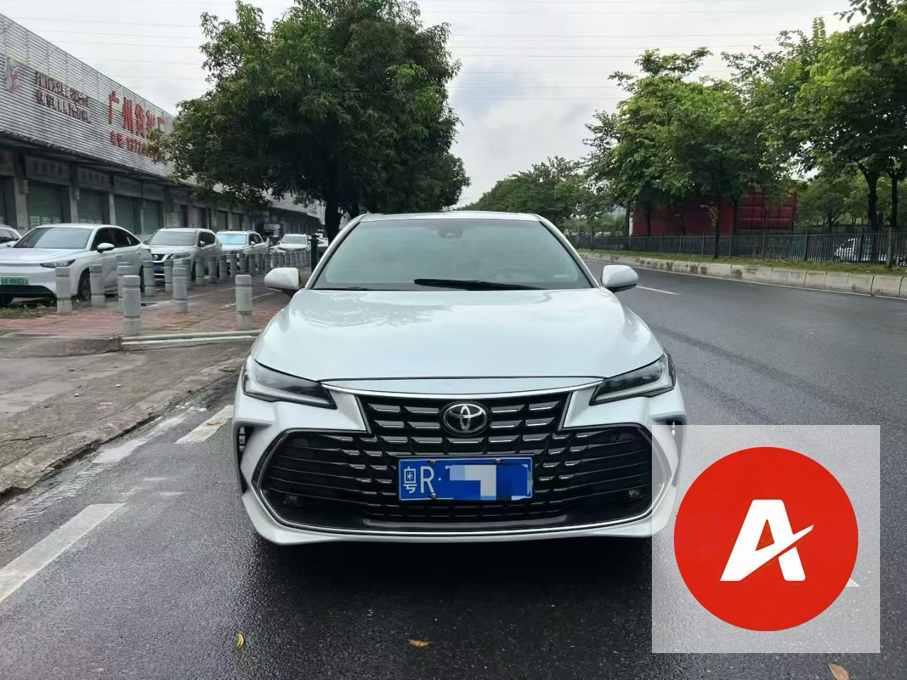 🚘 2022 TOYOTA AVALON 2.0L LUXURY – PREMIUM COMFORT MEETS RELIABILITY!