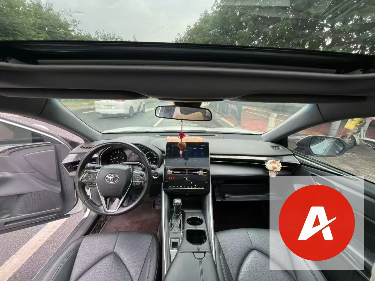 🚘 2022 TOYOTA AVALON 2.0L LUXURY – PREMIUM COMFORT MEETS RELIABILITY!