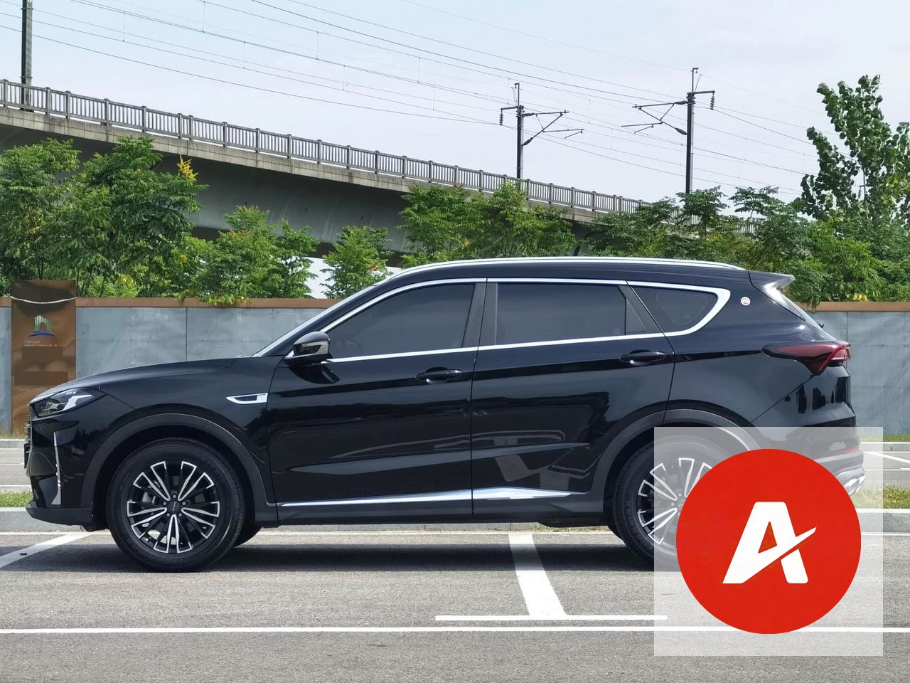  2022 JETOUR X70 PLUS 1.5T DCT – 7-SEATER SUV
