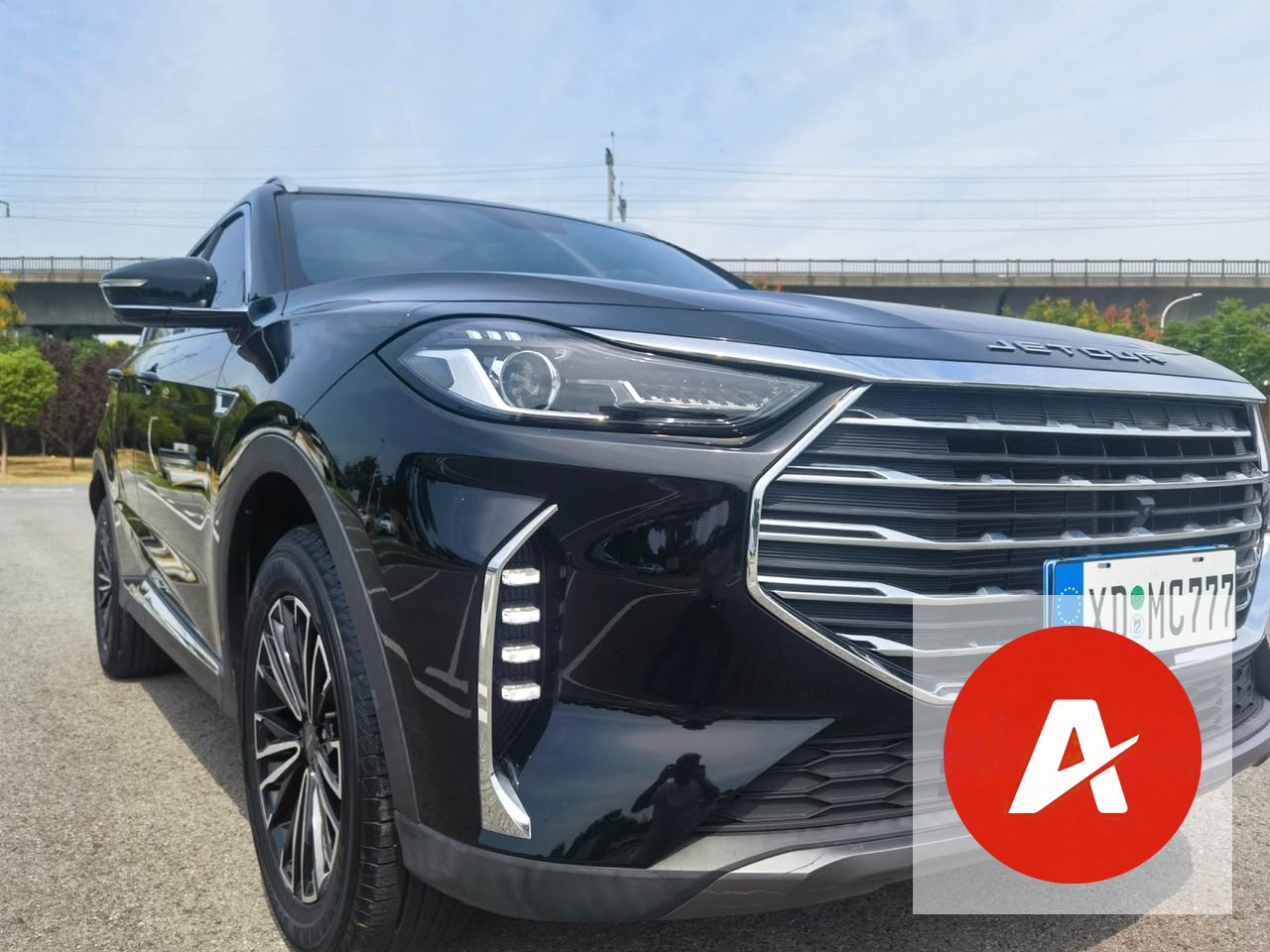  2022 JETOUR X70 PLUS 1.5T DCT – 7-SEATER SUV
