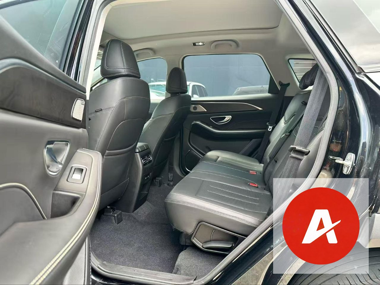 2022 Jetour X90 2.0T DCT Automatic – 7-Seater SUV