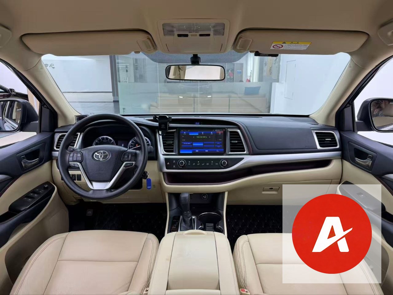 2018 Toyota Highlander 2.0T – Premium Family SUV