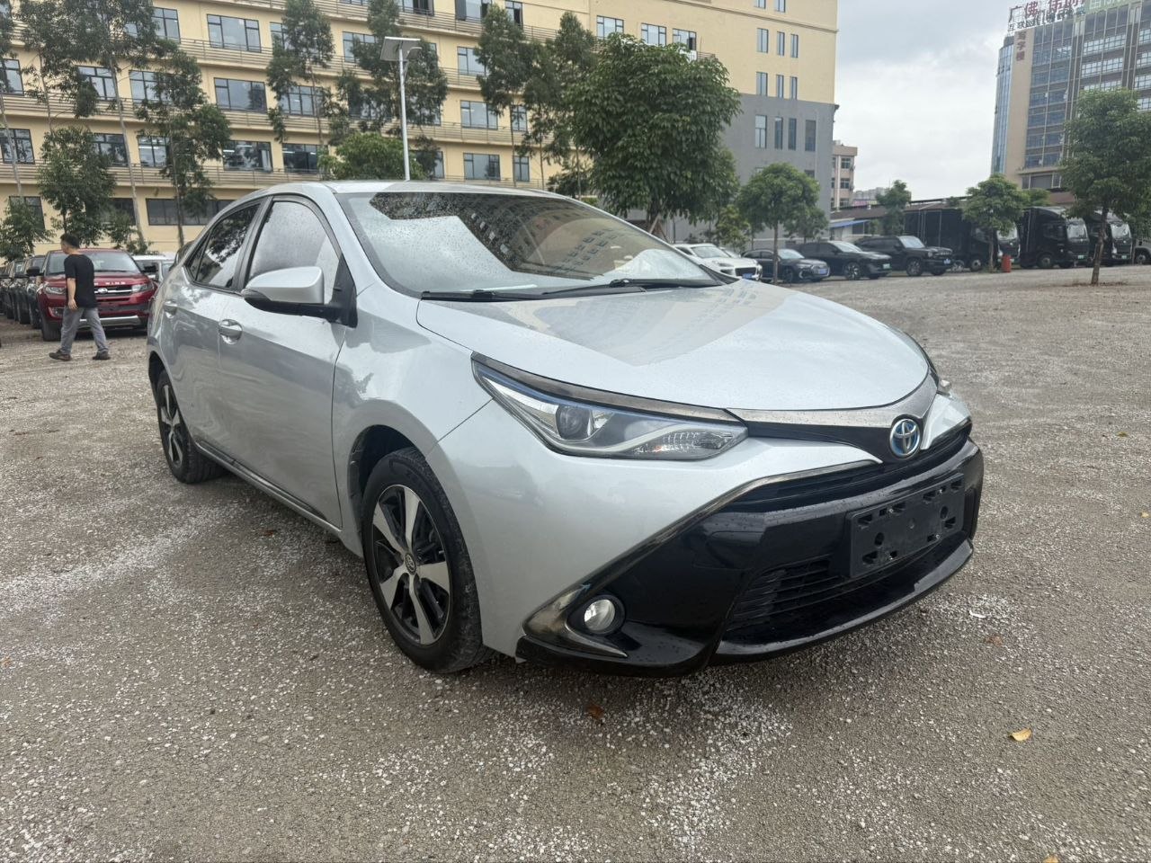2020 Toyota Levin E+ 1.8L Plug-in Hybrid – Fuel-Efficient Sedan