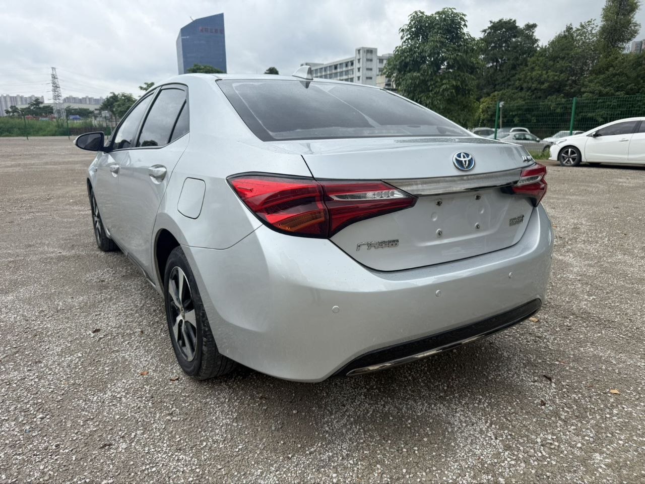 2020 Toyota Levin E+ 1.8L Plug-in Hybrid – Fuel-Efficient Sedan