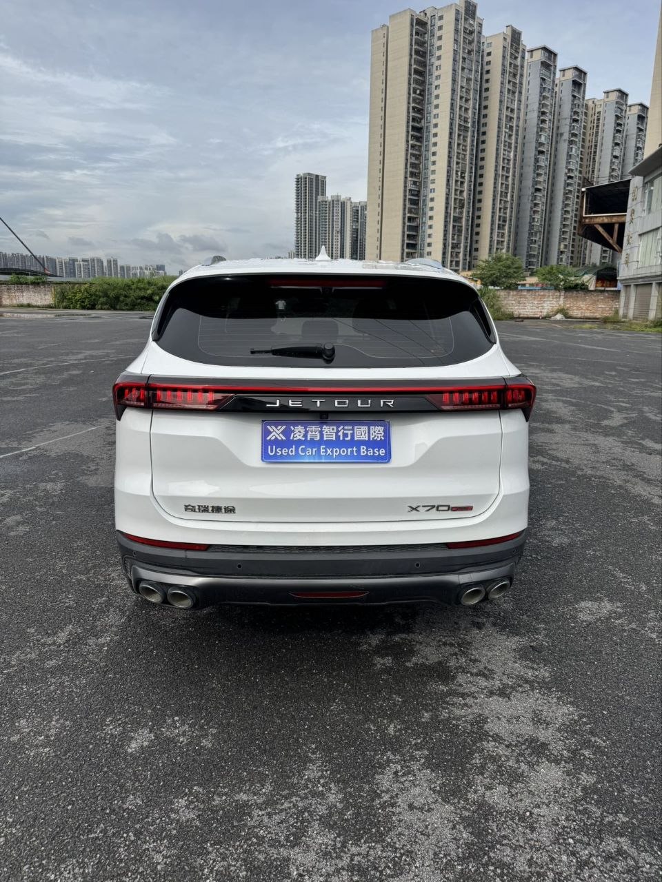 2022 Jetour X70 PLUS 1.5T DCT Premium – 7-Seater SUV