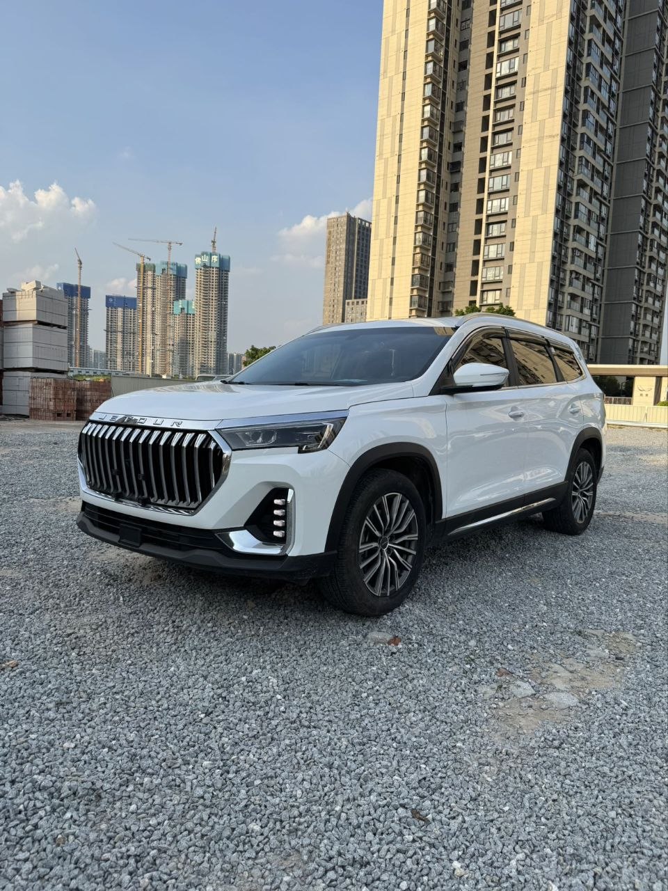 2024 Jetour X90 PLUS 1.6T DCT Family Enjoy Edition – 7-Seater SUV