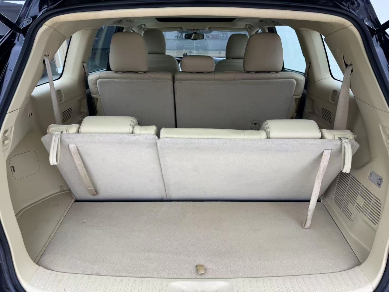 2017 Toyota Highlander 2.0T 4WD – 7-Seater Premium SUV