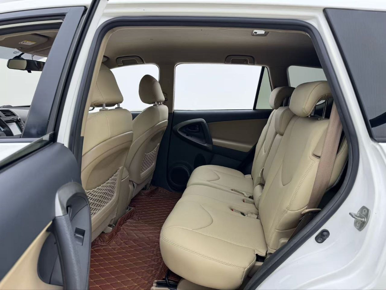 2012 Toyota RAV4 2.0L – Reliable, Practical & Fuel-Efficient SUV