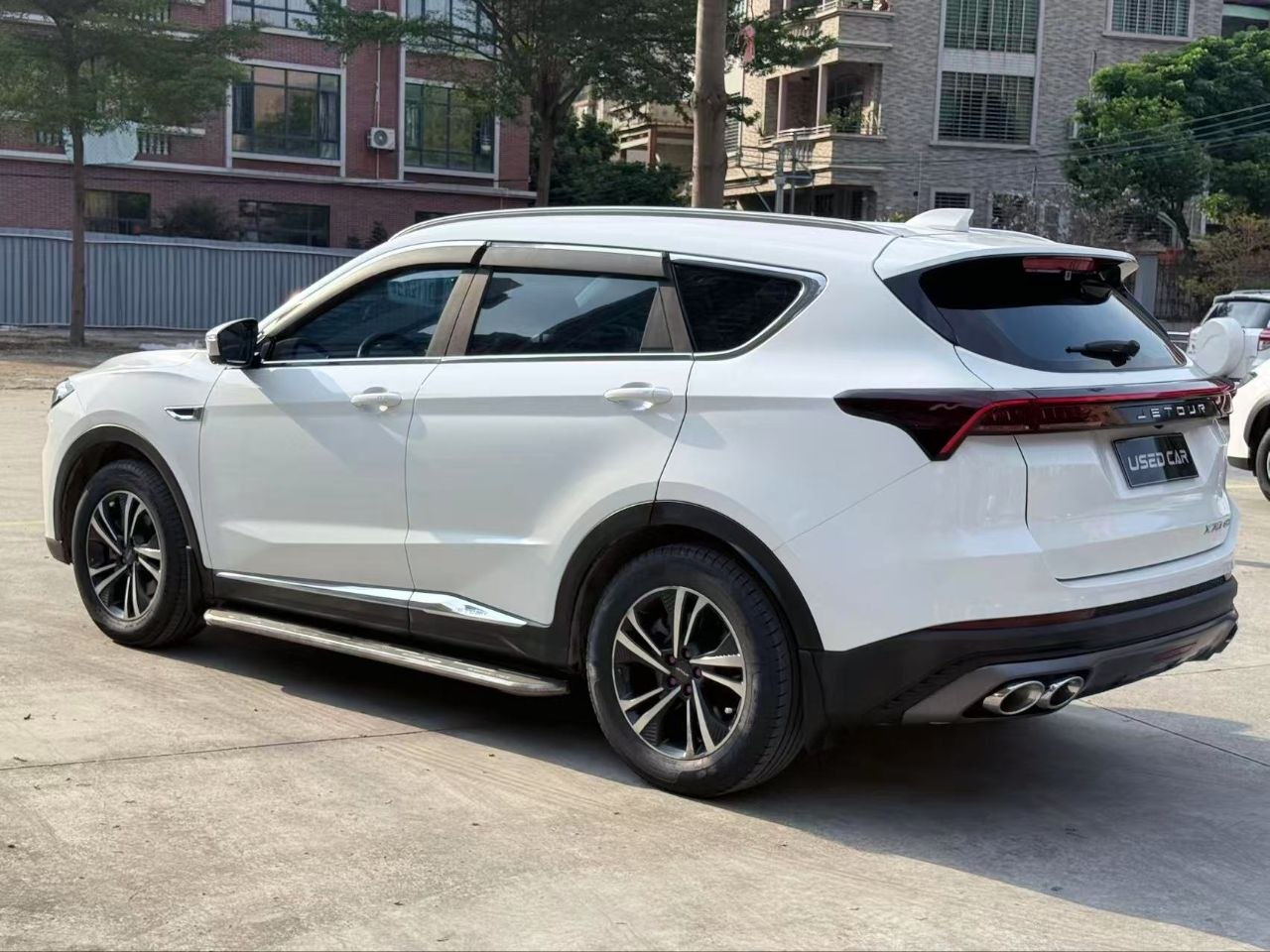 2022 Jetour X70 PLUS 1.6T DCT – 7-Seater SUV