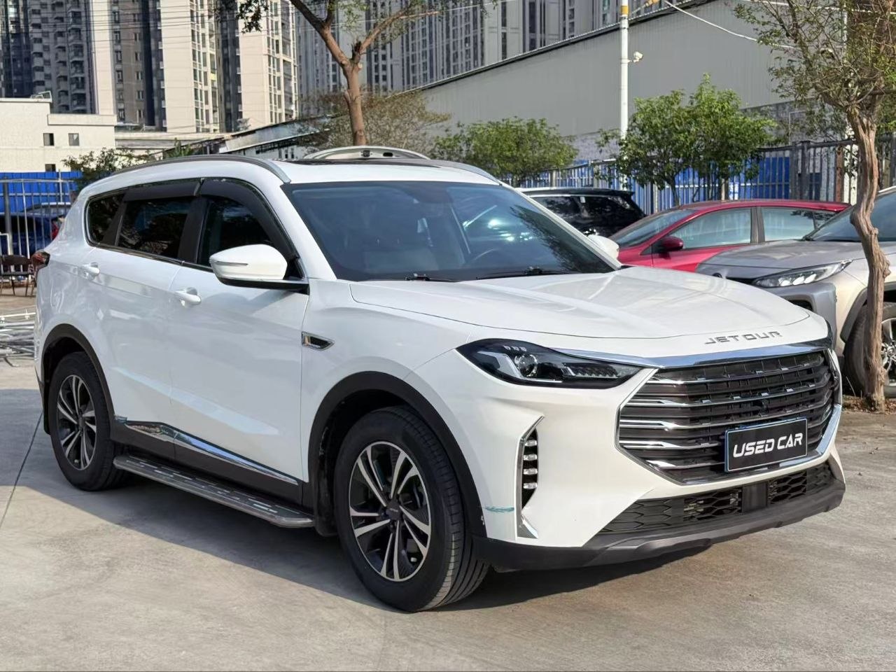 2022 Jetour X70 PLUS 1.6T DCT – 7-Seater SUV
