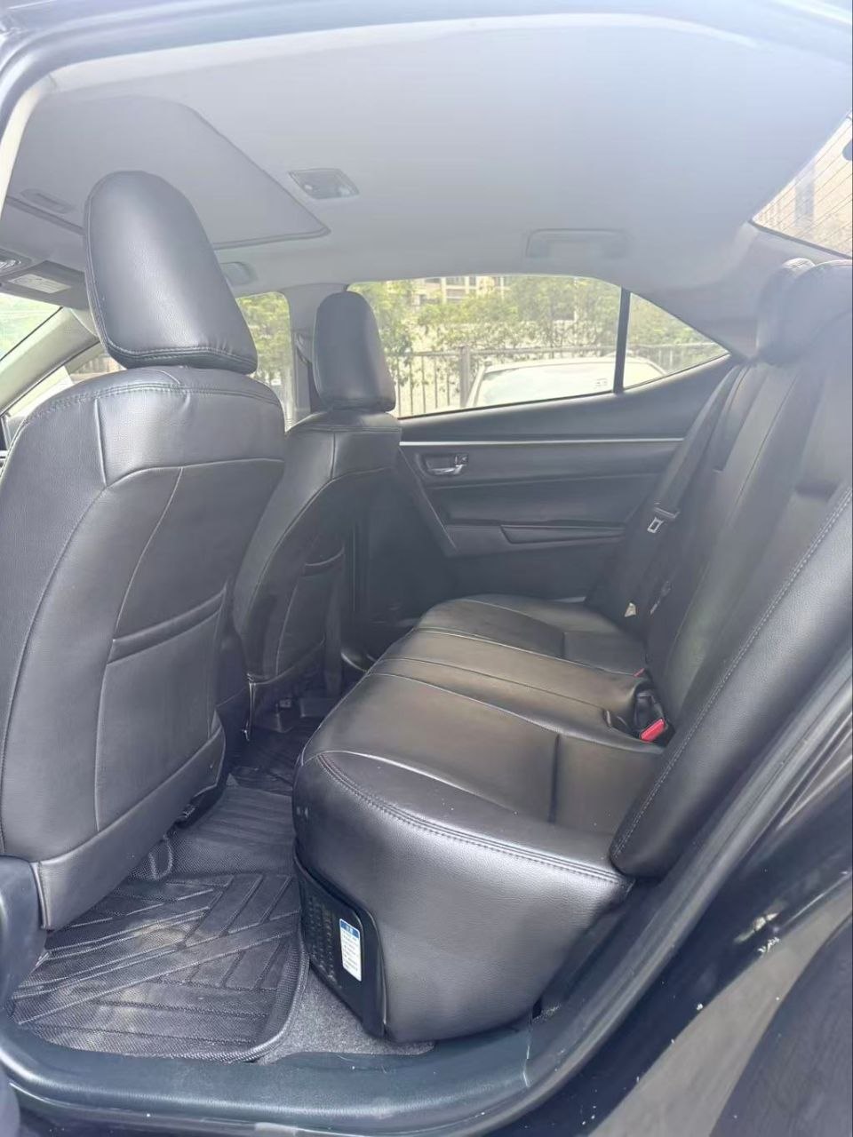 2018 Toyota Corolla HEV 1.8L Hybrid – Automatic Sedan
